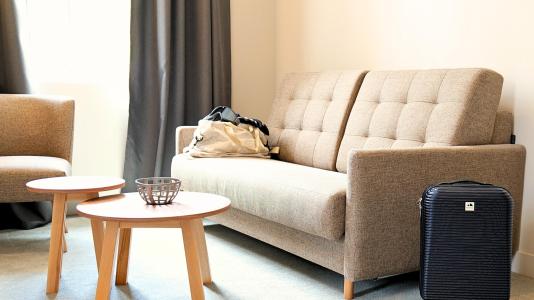 Ski verhuur Kamer 4 personen (junior) - Garrigae Caserne de Briançon - Serre Chevalier - Woonkamer