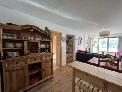 Rent in ski resort 3 room apartment 4 people (04) - Jardin Alpin Anémone - Serre Chevalier - Living room