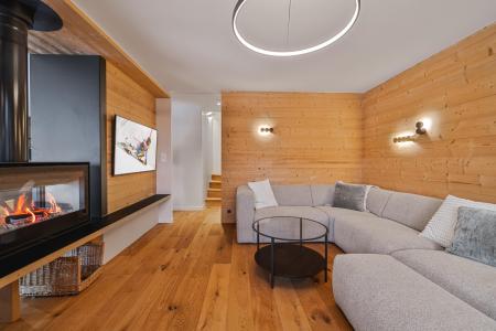 Rent in ski resort 11 room chalet 14 people - Le Chalet Crismer - Serre Chevalier - Living room