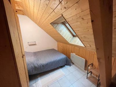 Location au ski Appartement 2 pièces mezzanine 4 personnes - Maison de Pays 