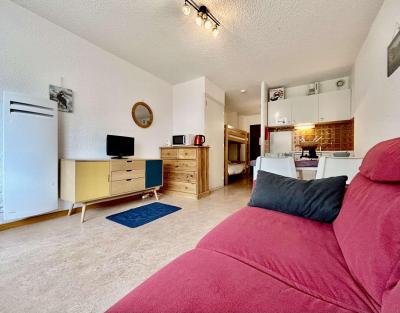 Rent in ski resort Studio sleeping corner 4 people (LEN319) - Résidence Aigle Noir - Serre Chevalier - Living room