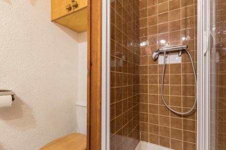 Rent in ski resort Studio sleeping corner 4 people (B303) - Résidence Alpage - Serre Chevalier - Shower room