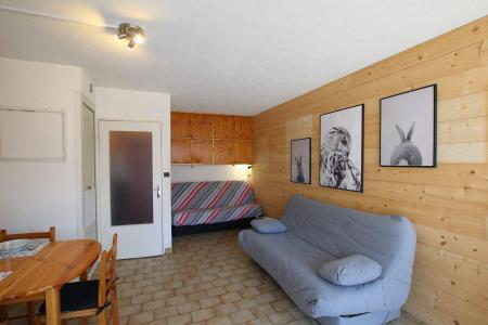 Rent in ski resort Studio 2 people (202) - Résidence Central Parc 1a - Serre Chevalier - Living room