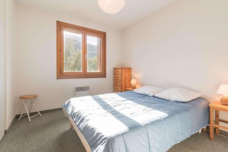 Skiverleih 2-Zimmer-Appartment für 4 Personen (22) - Résidence Central Parc Neige A - Serre Chevalier - Schlafzimmer