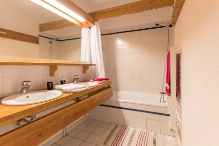 Location au ski Appartement 3 pièces 8 personnes (303) - Résidence Chardons Bleus - Serre Chevalier - Salle de bain
