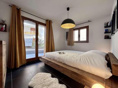 Rent in ski resort 3 room apartment 4 people (Viggo) - Résidence Domaine des Grands Chalets - Serre Chevalier - Bedroom