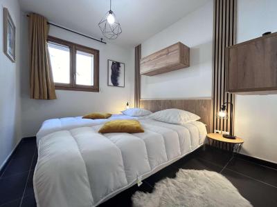 Rent in ski resort 3 room apartment 4 people (Viggo) - Résidence Domaine des Grands Chalets - Serre Chevalier - Bedroom