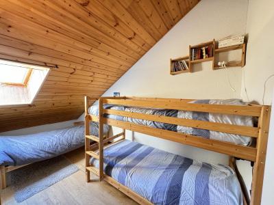 Skiverleih 4 Zimmer Maisonettewohnung für 7 Personen (222) - Résidence Gardiole II - Serre Chevalier - Schlafzimmer