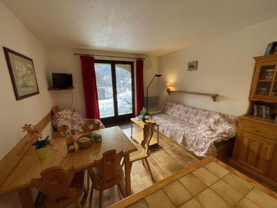 Rent in ski resort 2 room apartment cabin 4 people (304) - Résidence Gardiole III - Serre Chevalier - Living room