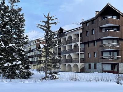 Location au ski Résidence Grand Serre Che A - Serre Chevalier - Extérieur hiver