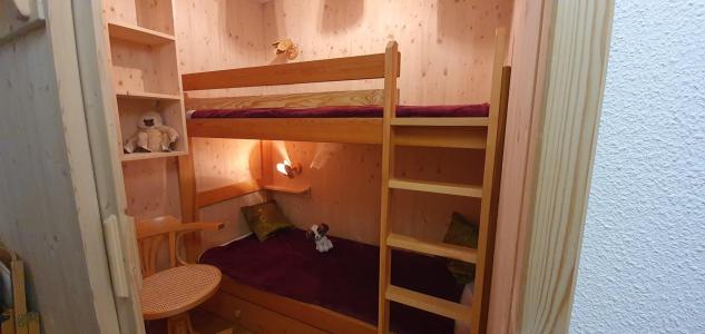 Rent in ski resort Studio sleeping corner 4 people (104) - Résidence Grand Serre Che A - Serre Chevalier - Bedroom