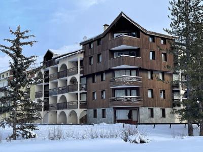 Location au ski Résidence Grand Serre Che B - Serre Chevalier - Extérieur hiver
