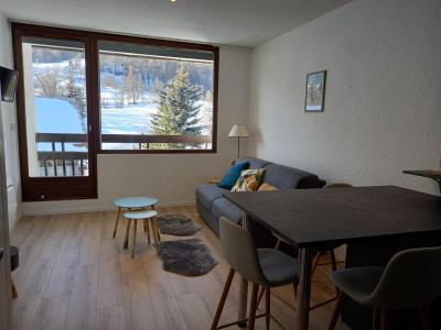 Rent in ski resort Studio sleeping corner 4 people (418) - Résidence l'Aigle Noir - Serre Chevalier - Living room