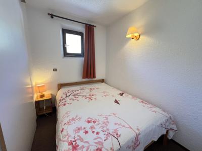 Rent in ski resort Studio cabin 4 people (217) - Résidence l'Aiglon - Serre Chevalier - Bedroom