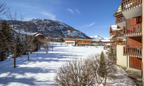 Аренда на лыжном курорте Квартира студия для 4 чел. (Sélection 30m²-1) - Résidence l'Alpaga - Maeva Home - Serre Chevalier - зимой под открытым небом