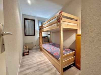 Rent in ski resort 4 room apartment 7 people (01) - Résidence le Bourg - Serre Chevalier - Bunk beds