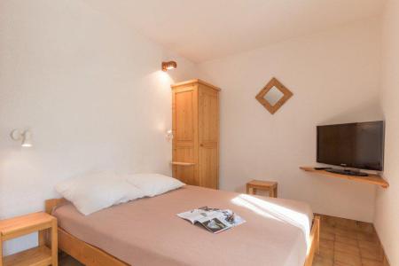 Alquiler al esquí Estudio -espacio montaña- para 5 personas (B013) - Résidence le Clos des Cavales 2 - Serre Chevalier - Espacio de noche