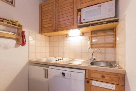 Location au ski Studio coin montagne 4 personnes (B012) - Résidence le Clos des Cavales 2 - Serre Chevalier - Kitchenette