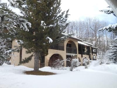 Soggiorno sugli sci Studio con alcova per 6 persone (A012) - Résidence le Prarial - Serre Chevalier - Esteriore inverno