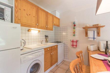 Wynajem na narty Apartament 3 pokojowy 6 osób (B3) - Résidence le Rocher - Serre Chevalier - Aneks kuchenny