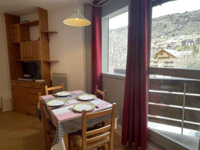 Ski verhuur Studio bergnis 4 personen (505) - Résidence le Serre d'Aigle - Serre Chevalier - Woonkamer