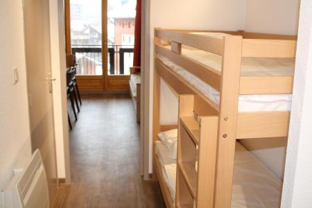 Rent in ski resort 2 room apartment sleeping corner 6 people (508) - Résidence le Signal du Prorel - Serre Chevalier - Bedroom