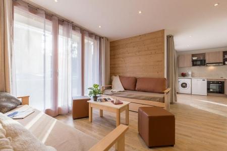 Rent in ski resort 3 room apartment sleeping corner 8 people (02) - Résidence le Signal du Prorel - Serre Chevalier - Living room