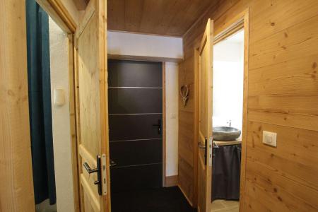 Location au ski Appartement 4 pièces 12 personnes (B003) - Résidence Pré du Moulin B - Serre Chevalier - Couloir