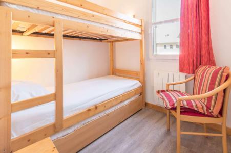 Rent in ski resort 2 room apartment 4 people (306) - Résidence Pré du Moulin F - Serre Chevalier - Bunk beds