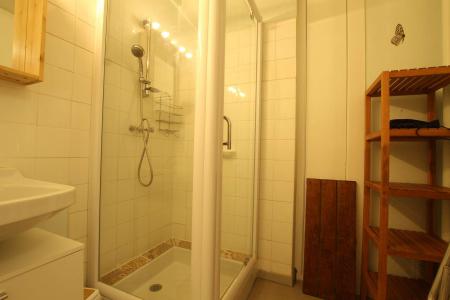Location au ski Appartement 2 pièces 6 personnes (0123) - Résidence Thabor - Serre Chevalier - Salle de douche