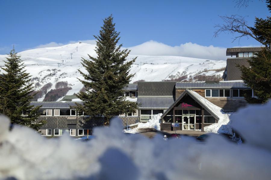 Urlaub in den Bergen Hôtel Belambra Club le Chambourguet - Super Besse - Draußen im Winter