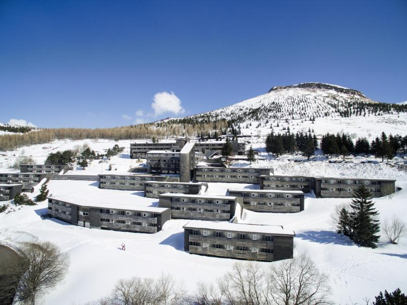 Vakantie in de bergen Hôtel Belambra Club le Chambourguet - Super Besse - Buiten winter