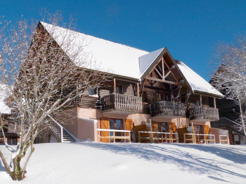 Location au ski Le Bois de la Reine - Super Besse - Extérieur hiver