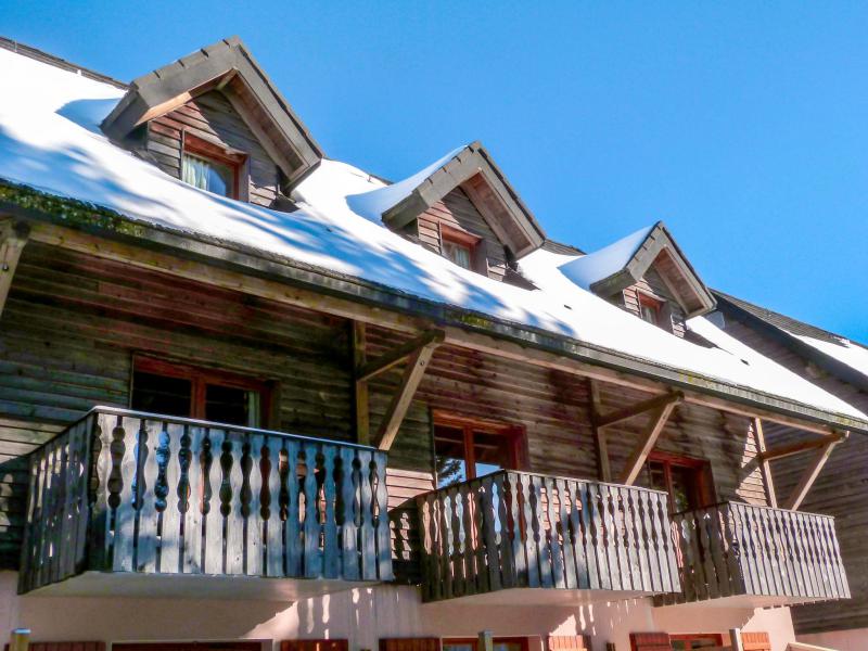 Ski verhuur Le Bois de la Reine - Super Besse - Buiten winter