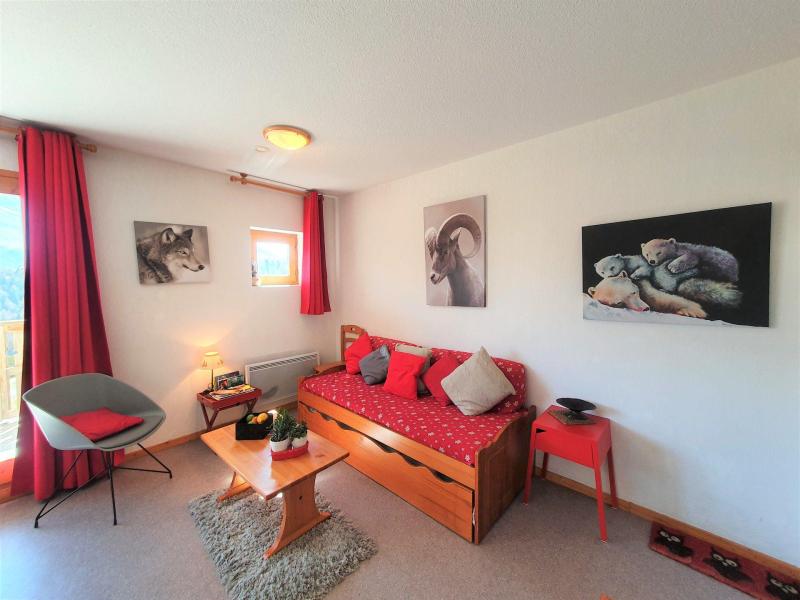 Rent in ski resort 2 room apartment sleeping corner 6 people (CE21) - La Résidence les Chaumettes - Superdévoluy - Living room