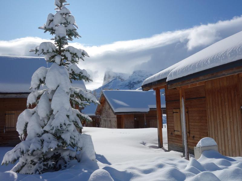 Location au ski Le Hameau du Puy - Superdévoluy - Extérieur hiver