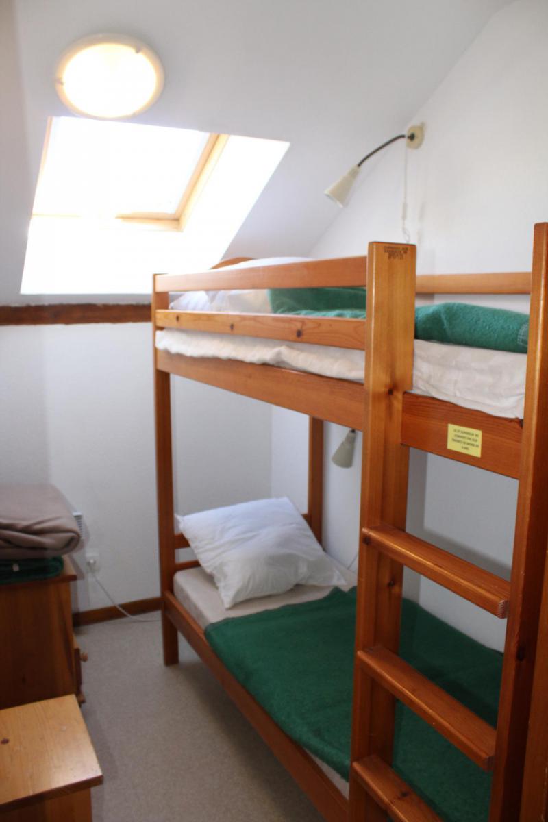 Skiverleih 3-Zimmer-Appartment für 6 Personen (CB43) - Les Chalets de SuperD Chardon Bleu - Superdévoluy - Schlafzimmer