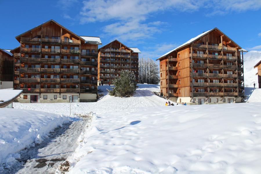 Аренда на лыжном курорте Les Chalets de SuperD Chardon Bleu - Superdévoluy - зимой под открытым небом
