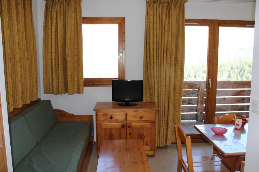 Ski verhuur Appartement 2 kamers bergnis 6 personen (CB35) - Les Chalets de SuperD Chardon Bleu - Superdévoluy - Woonkamer