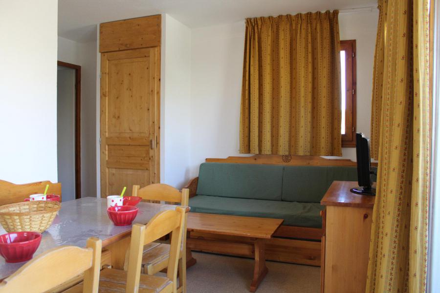 Ski verhuur Appartement 2 kamers bergnis 6 personen (CB35) - Les Chalets de SuperD Chardon Bleu - Superdévoluy - Woonkamer