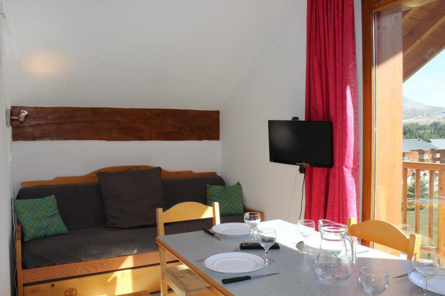 Ski verhuur Appartement 3 kamers 6 personen (CB43) - Les Chalets de SuperD Chardon Bleu - Superdévoluy - Woonkamer