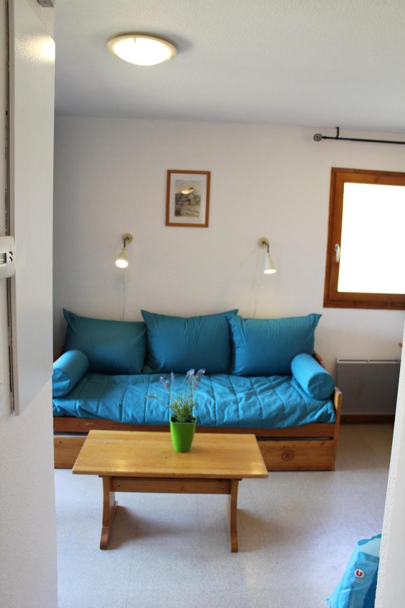 Rent in ski resort 2 room apartment 4 people (DP21) - Les Chalets de SuperD Dauphinelle - Superdévoluy - Living room