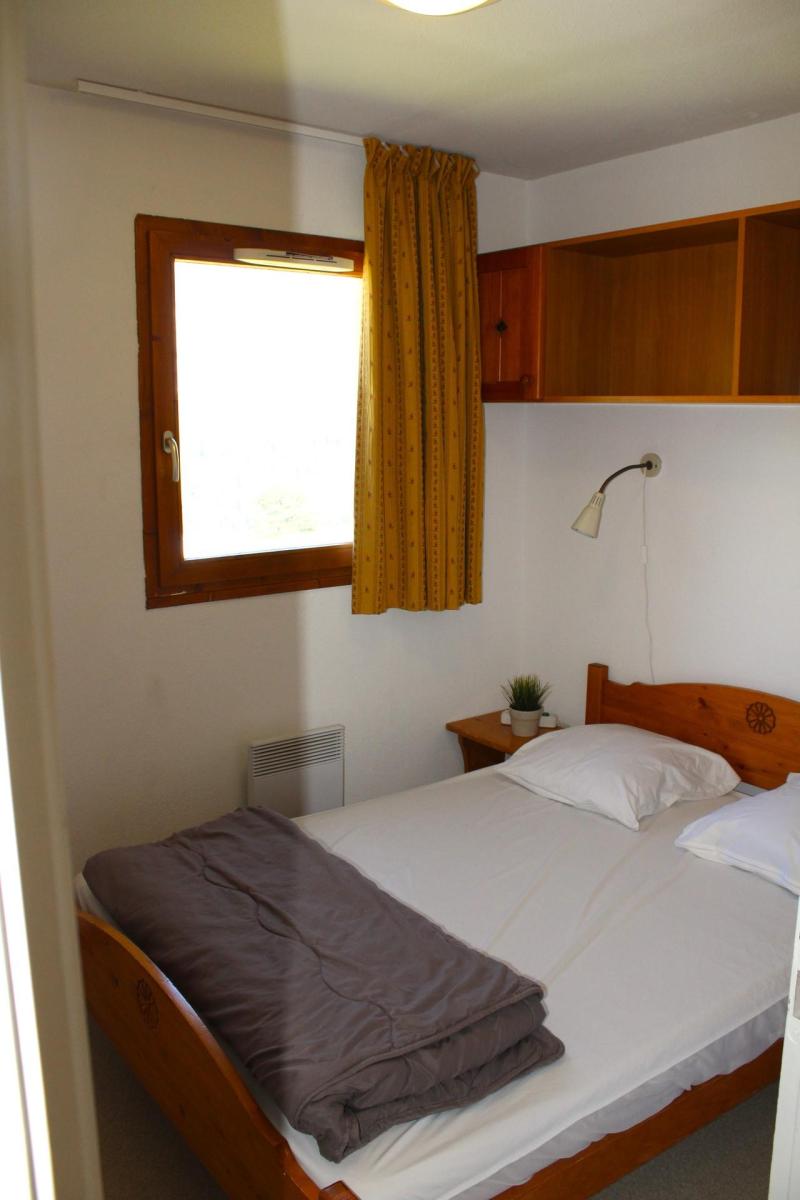 Rent in ski resort 4 room apartment 10 people (DP54) - Les Chalets de SuperD Dauphinelle - Superdévoluy - Bedroom