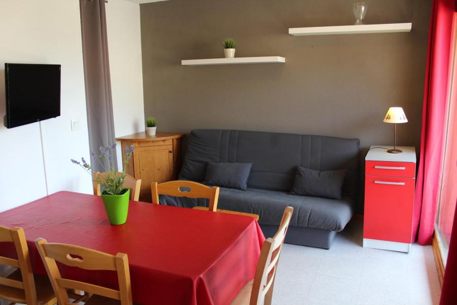 Rent in ski resort 2 room apartment sleeping corner 6 people (FR32) - Les Chalets de SuperD Fraxinelle - Superdévoluy