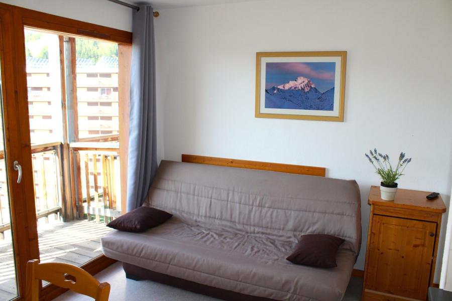 Rent in ski resort Studio sleeping corner 4 people (FR63) - Les Chalets de SuperD Fraxinelle - Superdévoluy