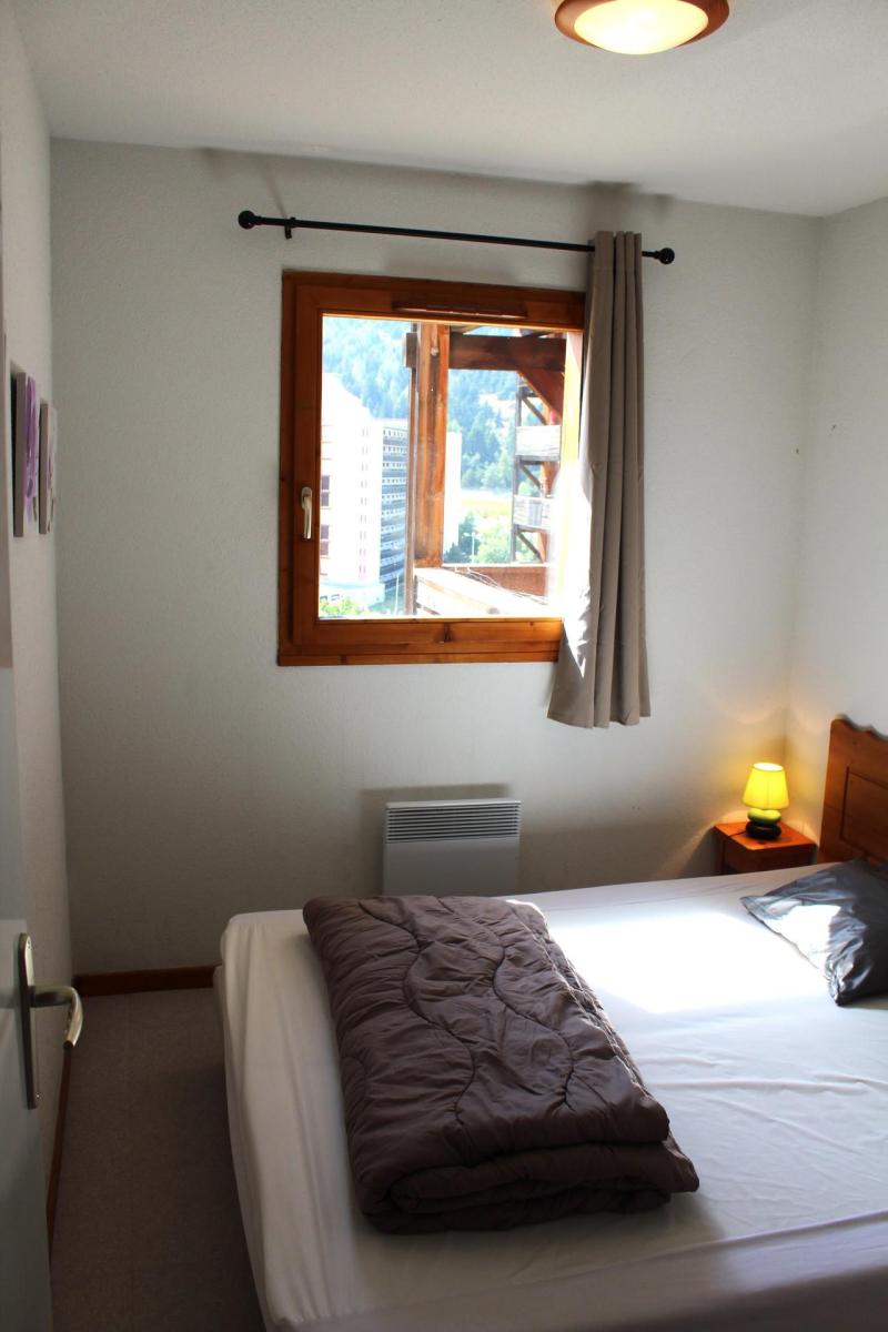 Rent in ski resort 2 room apartment sleeping corner 6 people (HE32) - Les Chalets de SuperD Hélianthème - Superdévoluy - Bedroom