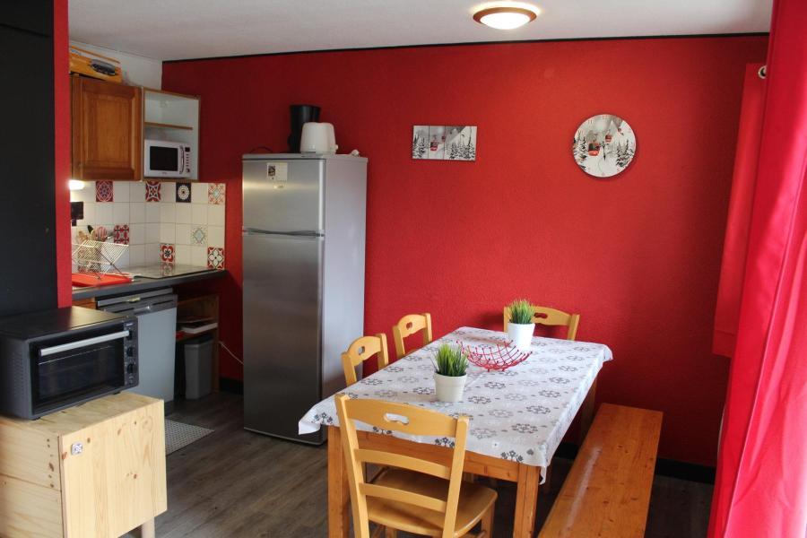 Wynajem na narty Apartament 4 pokojowy 8 osób (HE15) - Les Chalets de SuperD Hélianthème - Superdévoluy - Pokój gościnny