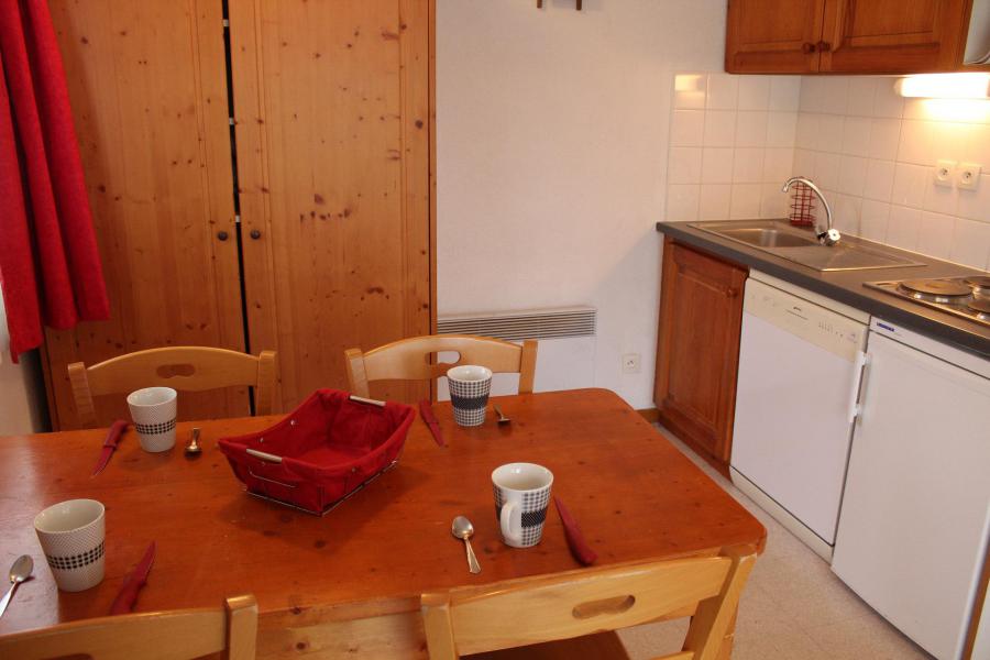 Ski verhuur Appartement 3 kamers 4 personen (HE11) - Les Chalets de SuperD Hélianthème - Superdévoluy - Keuken