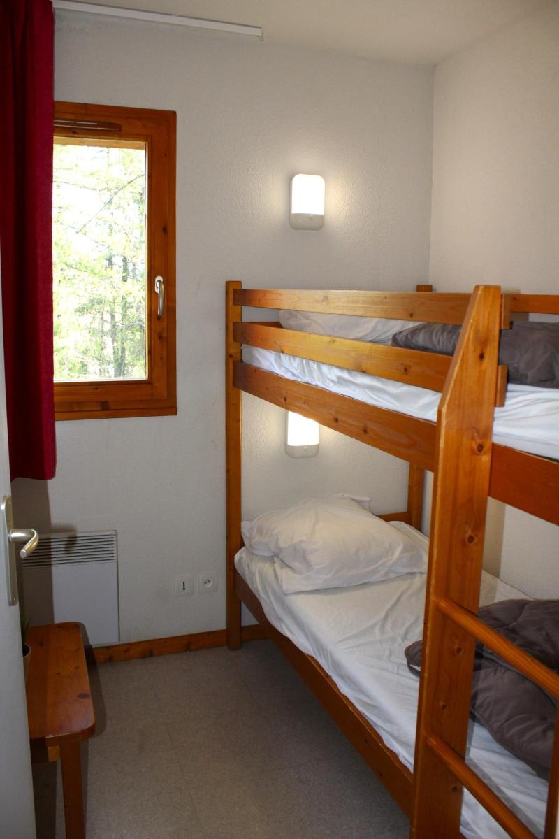 Ski verhuur Appartement 3 kamers 4 personen (HE61) - Les Chalets de SuperD Hélianthème - Superdévoluy - Kamer