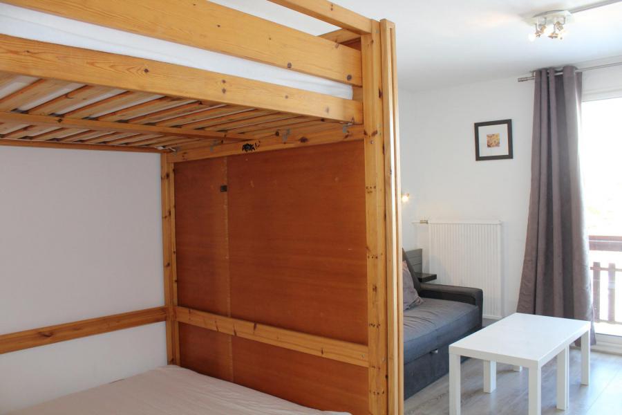 Rent in ski resort Studio 4 people (1033 N) - Résidence le Bois d'Aurouze - Superdévoluy - Living room